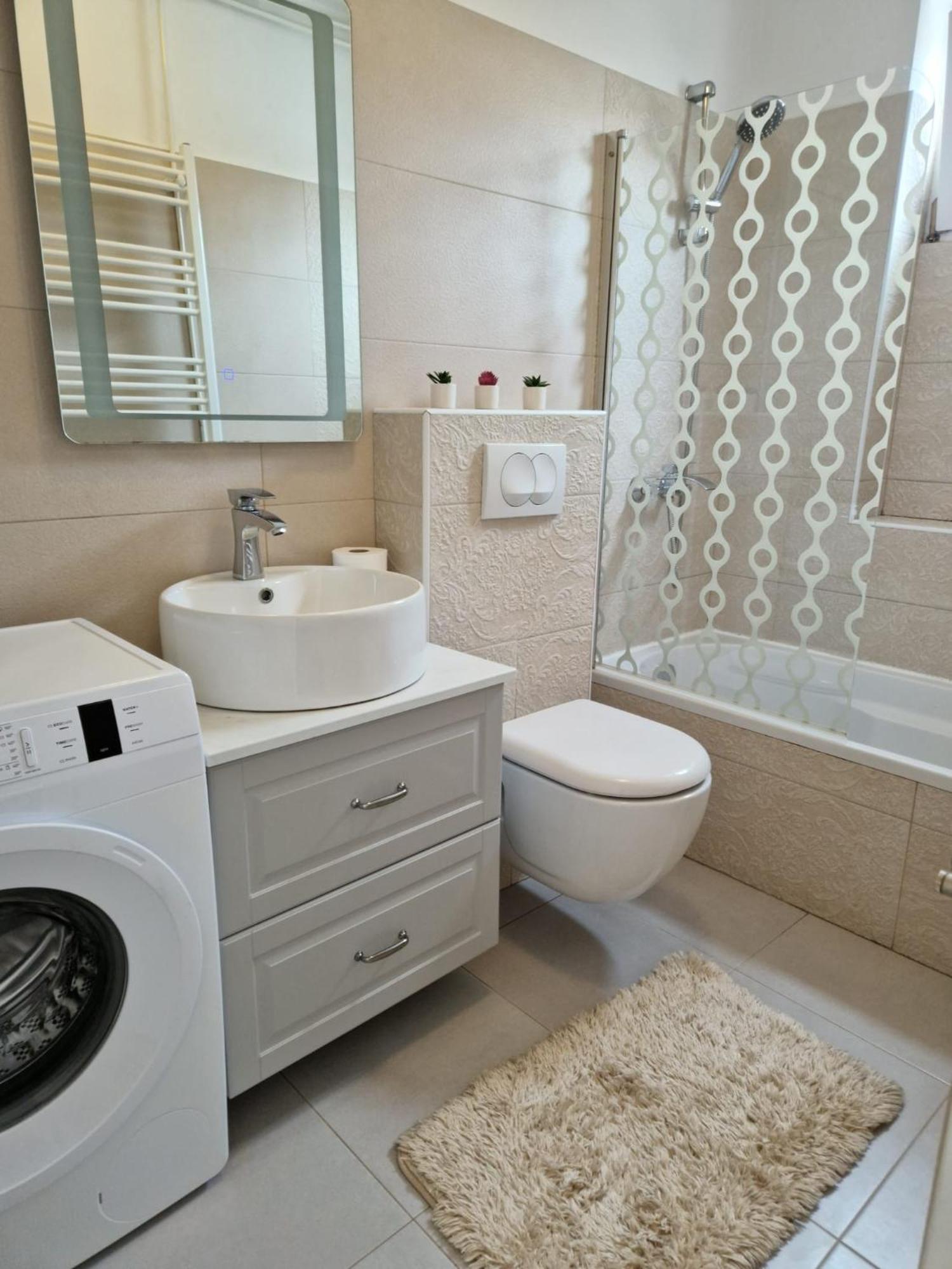 Apartment Lucka Раб Екстериор снимка