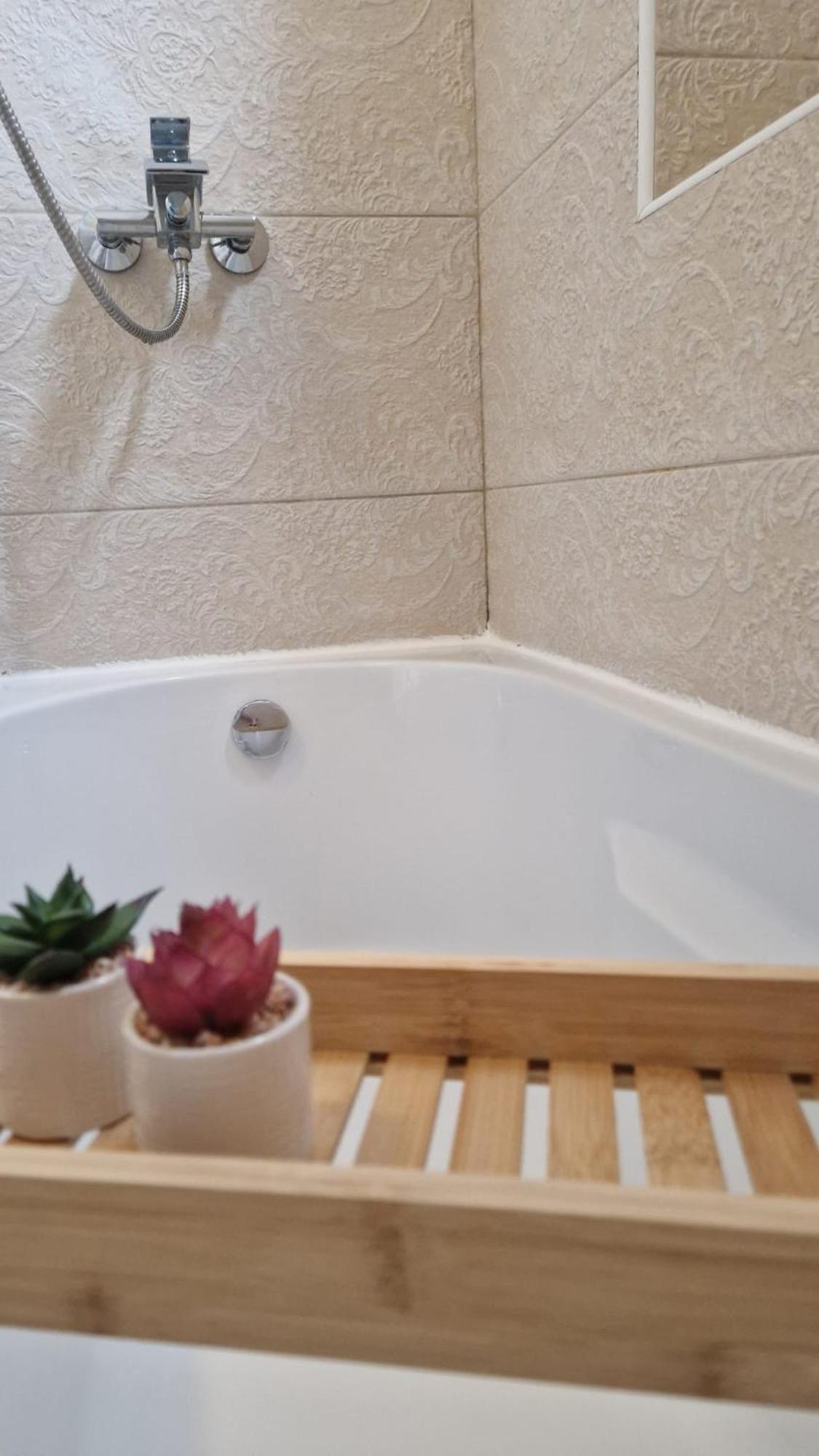 Apartment Lucka Раб Екстериор снимка